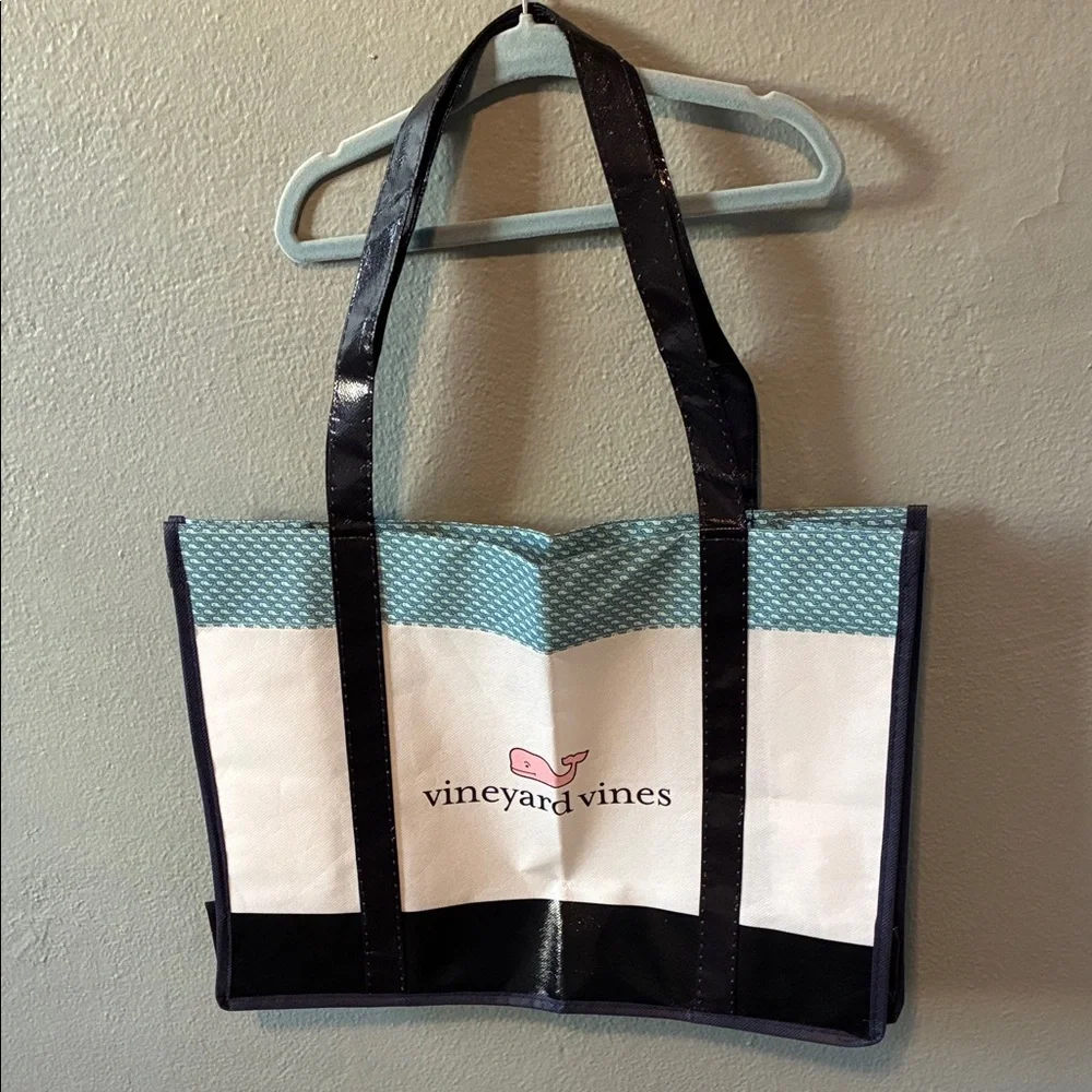 Vineyard Vines Medium Reusable Tote Shopping Bag